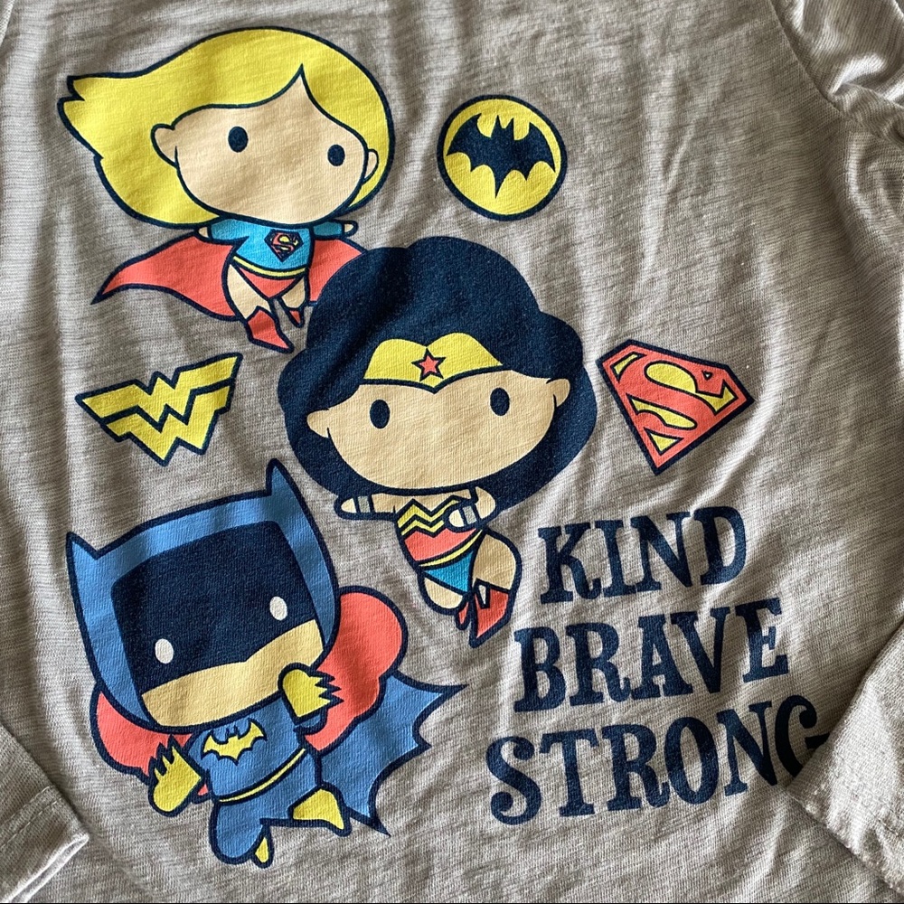 Super hero shirt - Picture 2 of 3